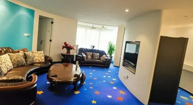 Люкс Deluxe Shihezi Hotel