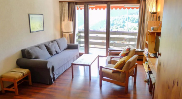 Acletta (Utoring) 12975, Book Hotel Disentis 