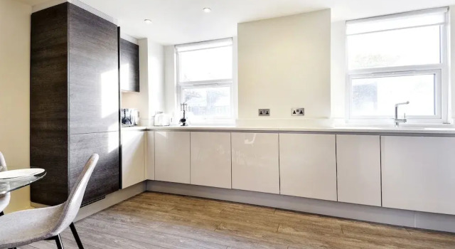 3 Bedroom Apartment near Paddington