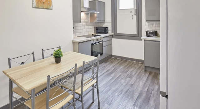 Апартаменты Host Stay Apartment 1 Clarendon