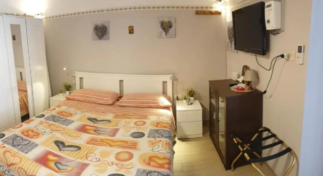 Студия Giovanni s little house