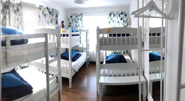 Seng i sovesal Midtown Hostel