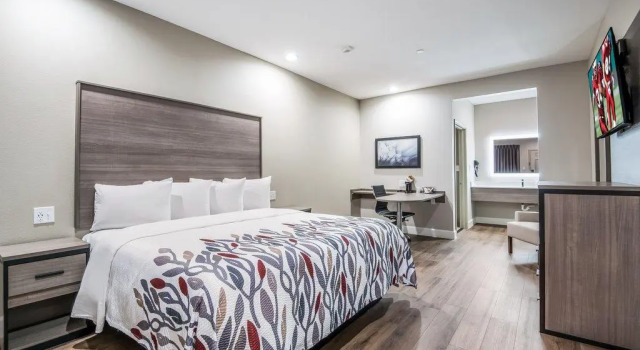 Red Roof Inn Baytown