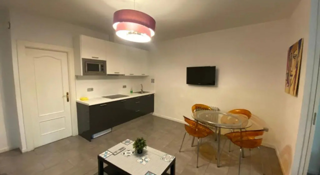Апартаменты CH Six Rooms