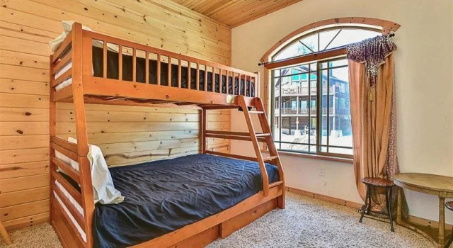 Bear Loop Estate, Забронировать Отель Биг-Бэар-Сити San Bernardino Mountains