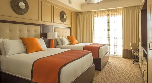 Четырёхместный номер Standard с балконом The Hotel Zamora