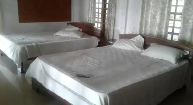 Kallanchery Retreat, Забронировать Отель Кумбалам Эрнакулам