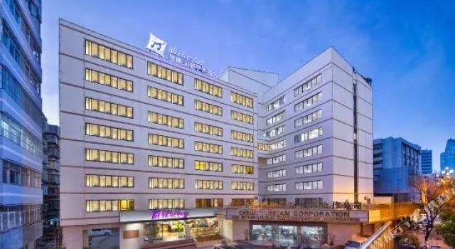 Wonder Land Hotel (Kunming Railway Station), Rezerwuj Hotel Hotele w Kunming z parkingiem, Parking