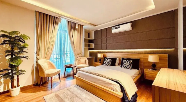 Апартаменты Deluxe The Holton Stays by Bayti