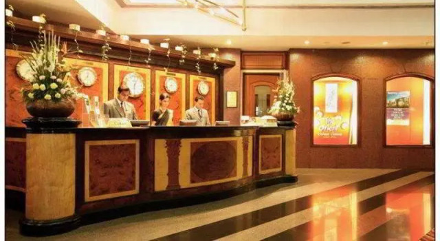 Sun-n-Sand, Varaa Hotelli Hotellit New Delhi uima-altaalla, Uima-allas