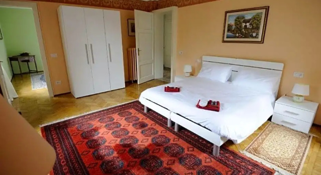 il Motto di Tommy, Rezervați Hotel Castelveccana 