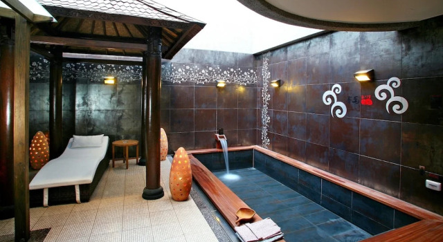 Royal Suite Yuma Hot Spring Hotel