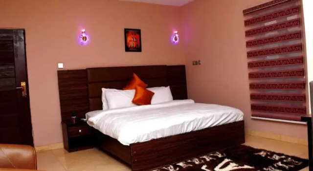 Joyrich Hotel, Rezerwuj Hotel Hotele w Epe ze śniadaniem, Śniadanie