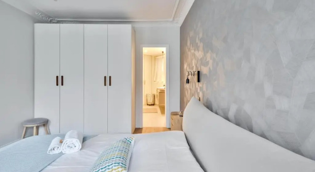Splendid 3 bdrs Flat in a Prime Location of Paris, Забронировать Отель Отели Парижа 4 звезды, 4*