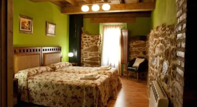 Casa Rural Arbequina - Naturaleza y Calma en el Valle del Ambroz, Book Apartment Hotels in Extremadura with a Pool, Swimming Pool