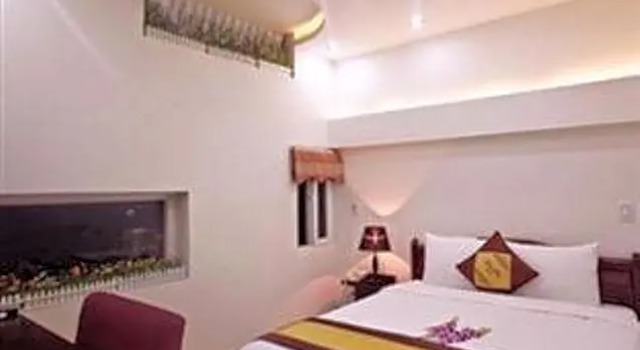 Номер Superior Hien Hoa Hotel
