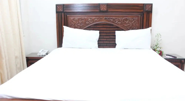Camera Standard Hotel Royal Palace