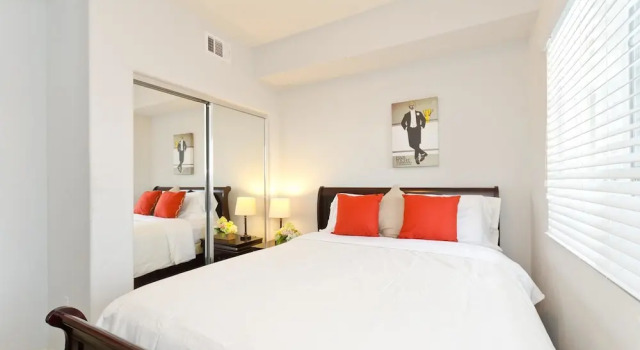 LA006 3 Bedroom Apartment By Senstay