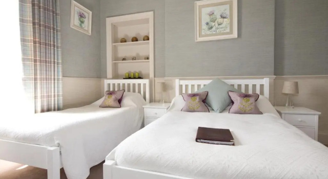 Четырёхместный номер Standard Sherwood Guest House