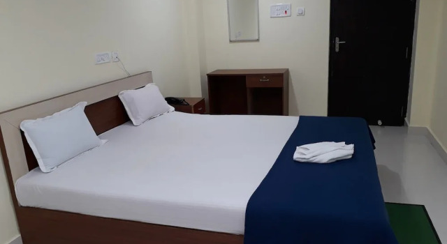 Номер Deluxe HOTEL CORAL INN -HCI