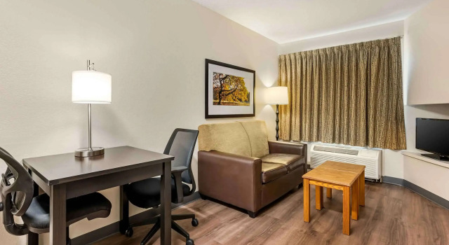 Двухместный люкс c 1 комнатой Extended Stay America Suites - Cincinnati - Blue Ash - Reed Hartman