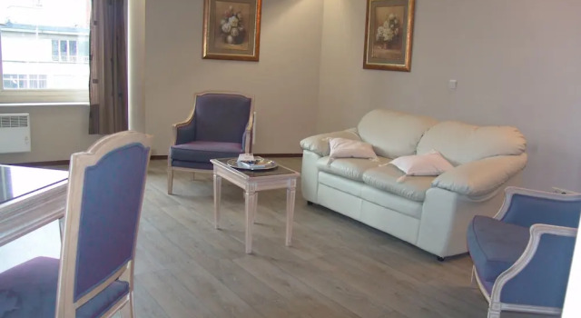Семейный номер Standard Ambassador Suites Antwerp