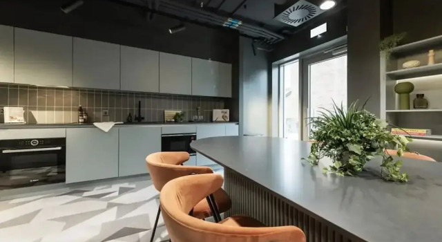 Student Only - Huxley Studios Near Edinburgh City Centre, Забронировать Апартаменты/квартира Апартаменты Эдинбурга, рядом с Холирудское абатство, Апартаменты/квартира