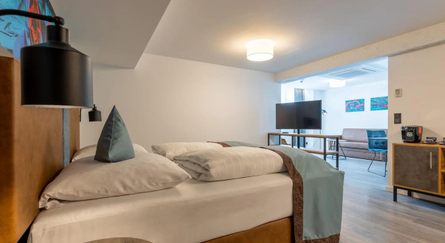 Trip Inn Hotel & Suites Essen, Забронировать Отель Отели Эссен с завтраком, рядом с Театр "Штратманс" в Еврохаузе, Завтраки