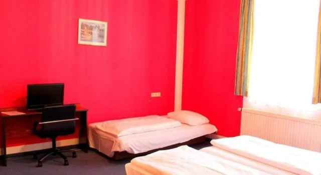 Hotel Merit
