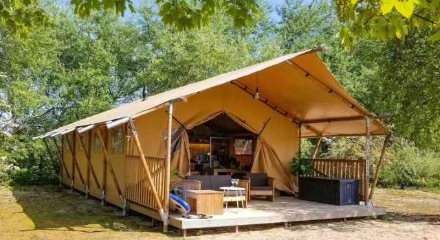 Тент Special Lodge Tent in the Achterhoek