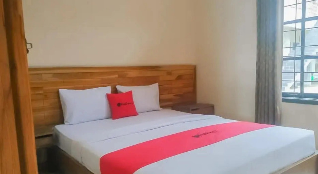 Firedobbelt suite RedDoorz @ Pantai Pelabuhan Ratu 2