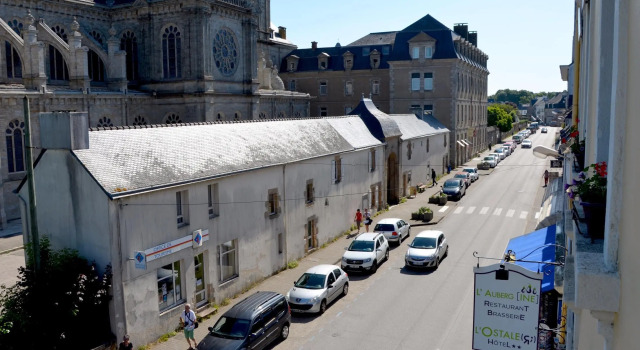 L'Auberg'Ine - Maison Glenn Anna, Varaa Hotelli  