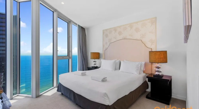 Номер Standard Пентхаус с балконом и с видом на океан Gold Coast Private Apartments - H Residences, Surfers Paradise