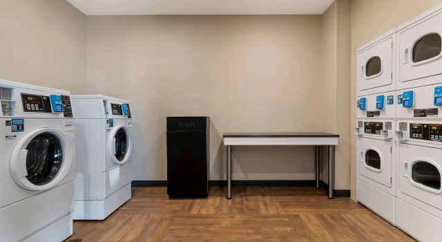 Extended Stay America Premier Suites Savannah Pooler, Rezerwuj Hotel Hotele w Savannah z parkingiem, Parking