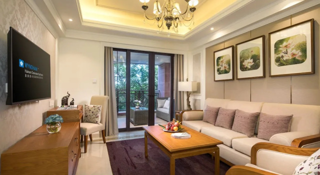 Двухместный семейный люкс с видом на сад Wyndham Hainan Clearwater Bay Resort