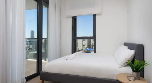Spacious 4Br Heart Of Tel Aviv Holyguest, Забронировать Апартаменты/квартира Апартаменты Тель-Авива, рядом с Площадь Рабина, Апартаменты/квартира