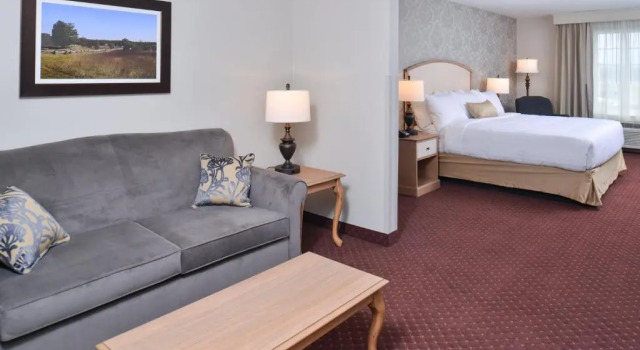 Студия Appomattox Inn and Suites