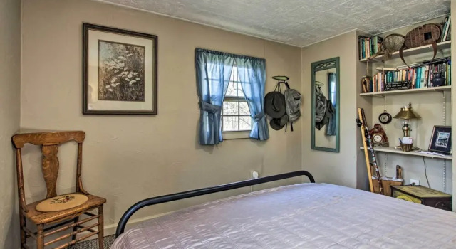 Коттедж 2 Mi to Downtown Knoxville: Cozy Home w/ Patio