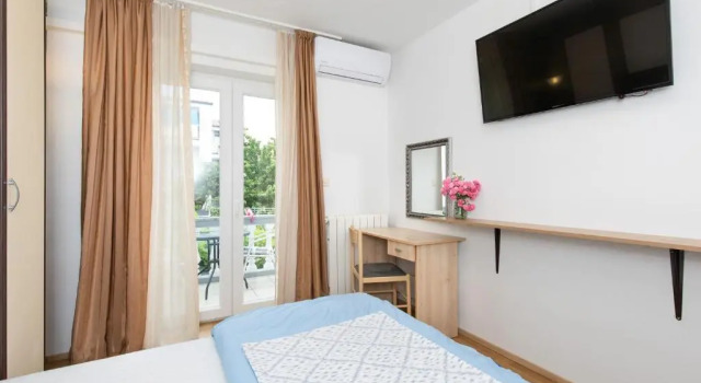 Двухместный номер Standard с балконом Apartment & rooms Ivica