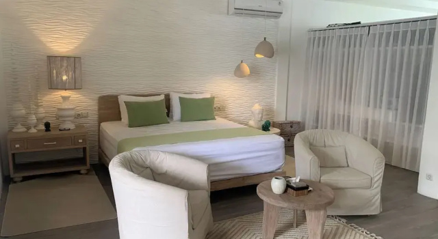 Люкс Deluxe Antana Hotel Bali