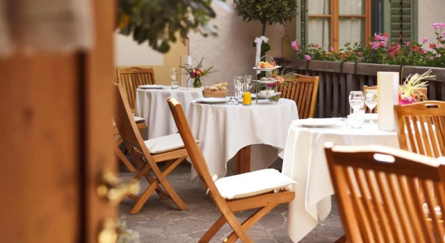 Номер Standard Schlosswirt Forst