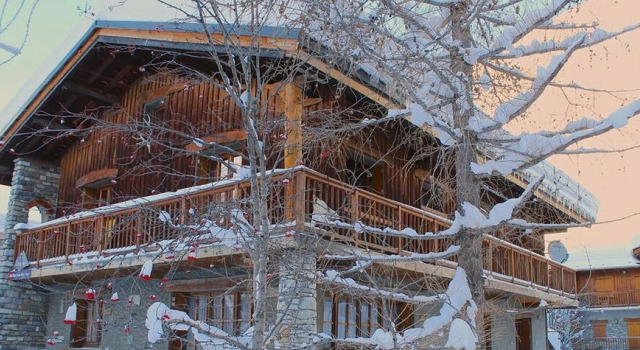 Chalet Chardons, Boek Chalet Hotels in Espace Killy met parkeren, Parkeren
