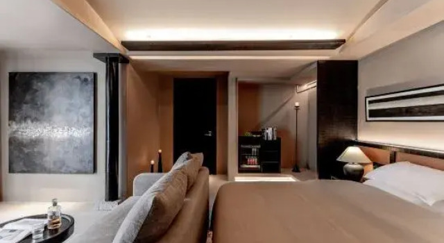 Люкс Grand Yunman·Guiyun Du Homestay (Panxi S Bay Branch)