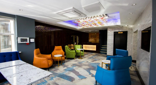 DJ Suites Blackpool