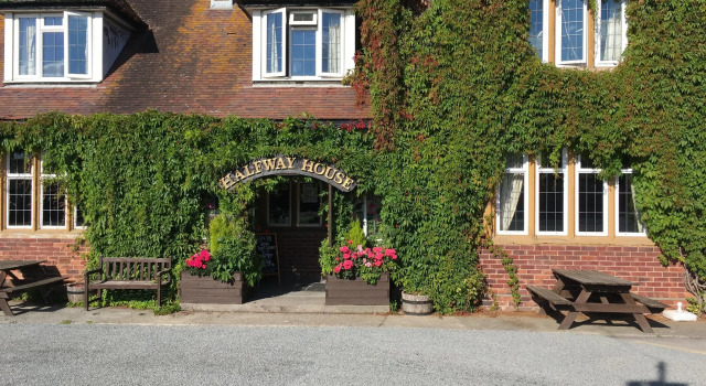 Halfway House Inn Country Lodge, Reservar Hotel Yeovil Somerset