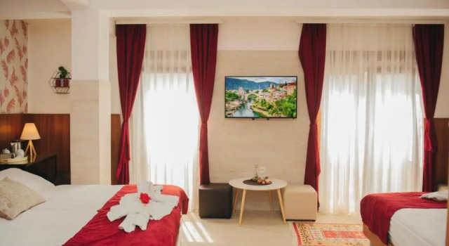 Четырёхместный номер Comfort Hotel - Villa Lejla