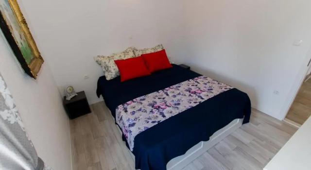 Summer Apartment, Забронировать Апартаменты/квартира Отели Макарска с бассейном, рядом с Собор Св. Марка, Бассейн