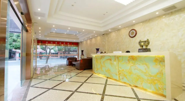 Qingzhu Xinrenren Hotel (Shanghai Pengpu Xincun Subway Station), Varaa Hotelli Shanghai Shanghai