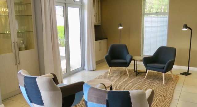 Коттедж Luxury Spatalla Holiday Homes