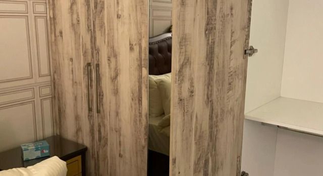Royal Three-Bedroom Villa Dha Phase 6 Lahore, Reservar Vila Hotéis em Lahore com estacionamento, Estacionamento